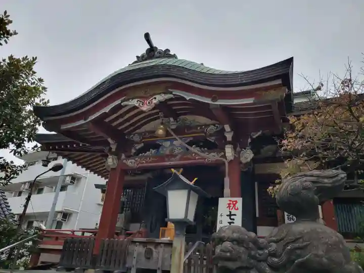 千住本氷川神社の本殿・本堂