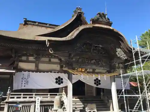 七面山敬慎院の本殿・本堂