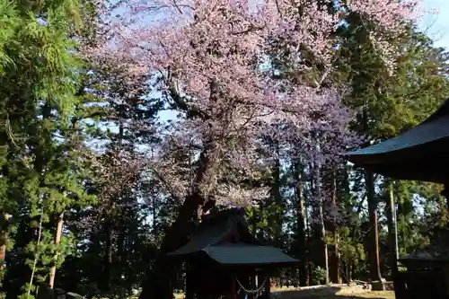 田村神社の末社