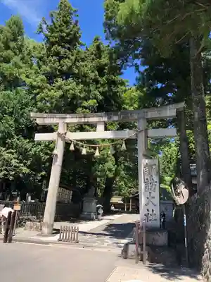 諏訪大社下社春宮(長野県)