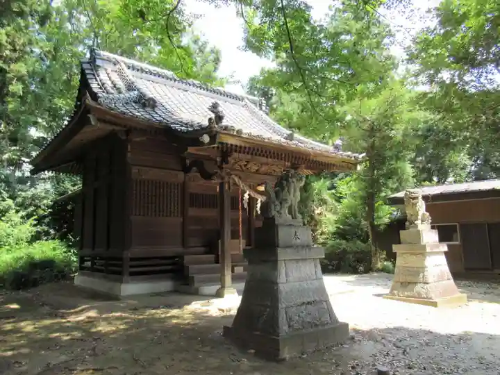 須賀神社の本殿・本堂