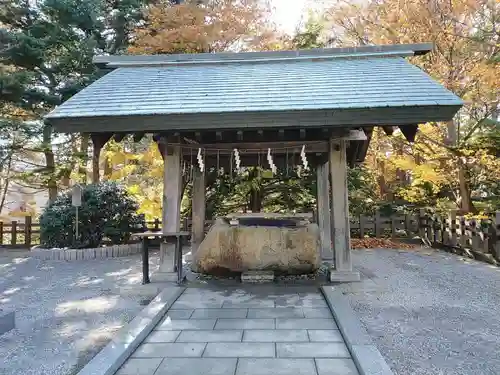 白石神社の手水舎