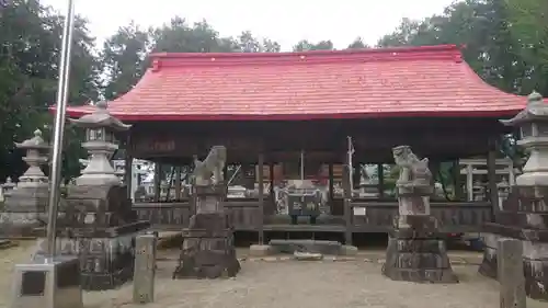 稲荷神社の本殿