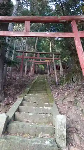 稲葉神社の鳥居