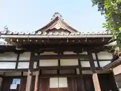 法徳寺の本殿