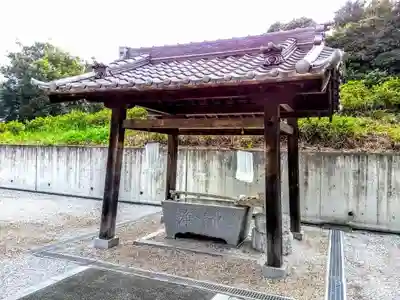 天尾神社の手水舎
