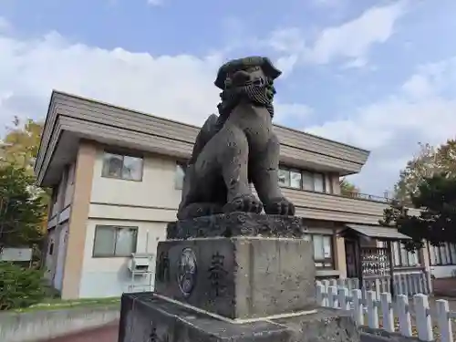 滝川神社の狛犬