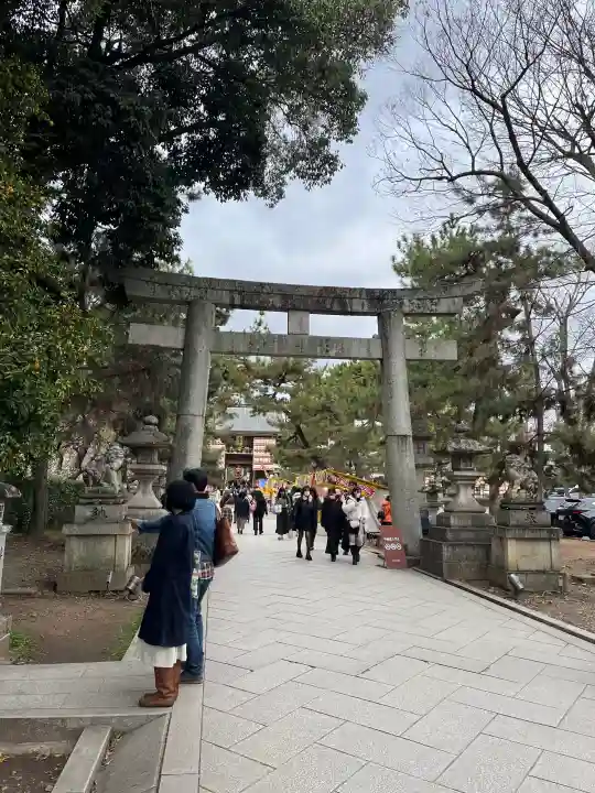 北野天満宮の{uncategorized: "未分類", other: "その他", undefined: "問題あり", building: "その他建物", grave: "お墓", sacred_gate: "鳥居", guardian: "狛犬", statue: "像", buddha: "仏像", history: "歴史", nature: "自然", garden: "庭園", animal: "動物", pagoda: "塔", temizu: "手水舎", mountain_gate: "山門・神門", sanctuary: "本殿・本堂", subordinate: "末社・摂社", art: "芸術", scenery: "景色", jizo: "地蔵", ema: "絵馬", goshuin: "御朱印", omikuji: "おみくじ", items: "授与品その他", amulet: "お守り", goshuincho: "御朱印帳", eats: "食事", festival: "お祭り", votive_dance: "神楽", shichigosan: "七五三参", wedding: "結婚式", experience: "体験その他", initially: "初詣", around: "周辺", anti_infection: "感染症対策"}