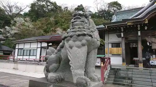 本牧神社の狛犬