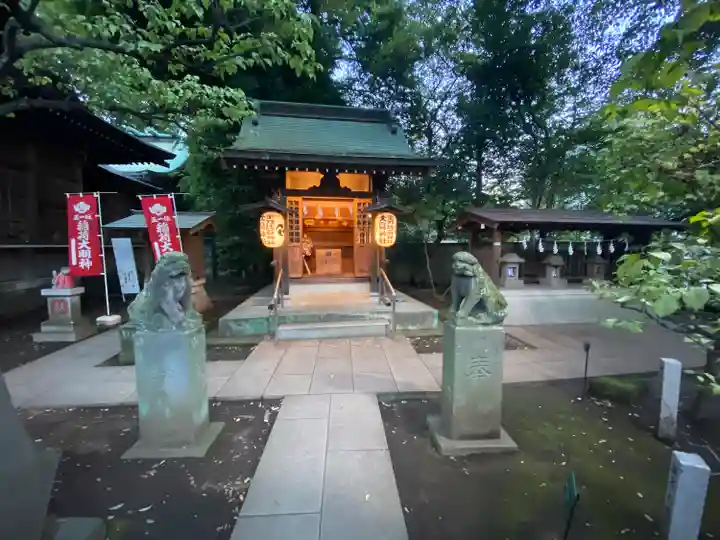 布多天神社の本殿・本堂