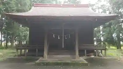 諏訪神社の本殿・本堂