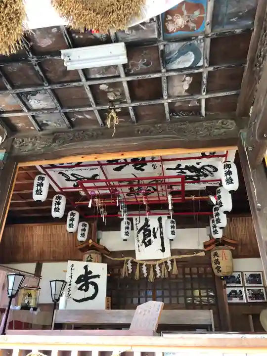 鴨島八幡神社の本殿・本堂