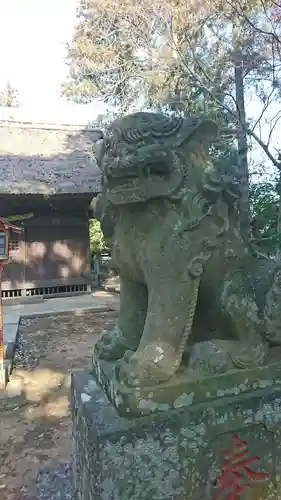 國王神社の狛犬