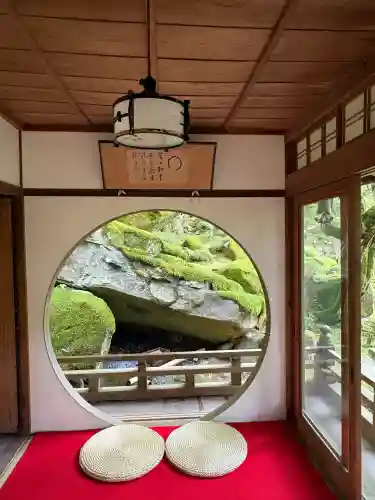 教林坊の{uncategorized: "未分類", other: "その他", undefined: "問題あり", building: "その他建物", grave: "お墓", sacred_gate: "鳥居", guardian: "狛犬", statue: "像", buddha: "仏像", history: "歴史", nature: "自然", garden: "庭園", animal: "動物", pagoda: "塔", temizu: "手水舎", mountain_gate: "山門・神門", sanctuary: "本殿・本堂", subordinate: "末社・摂社", art: "芸術", scenery: "景色", jizo: "地蔵", ema: "絵馬", goshuin: "御朱印", omikuji: "おみくじ", items: "授与品その他", amulet: "お守り", goshuincho: "御朱印帳", eats: "食事", festival: "お祭り", votive_dance: "神楽", shichigosan: "七五三参", wedding: "結婚式", experience: "体験その他", initially: "初詣", around: "周辺", anti_infection: "感染症対策"}
