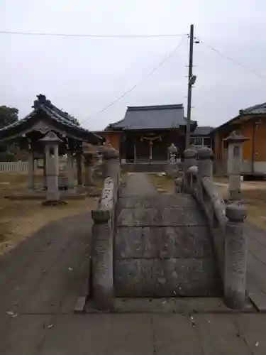 八幡神社の建物その他