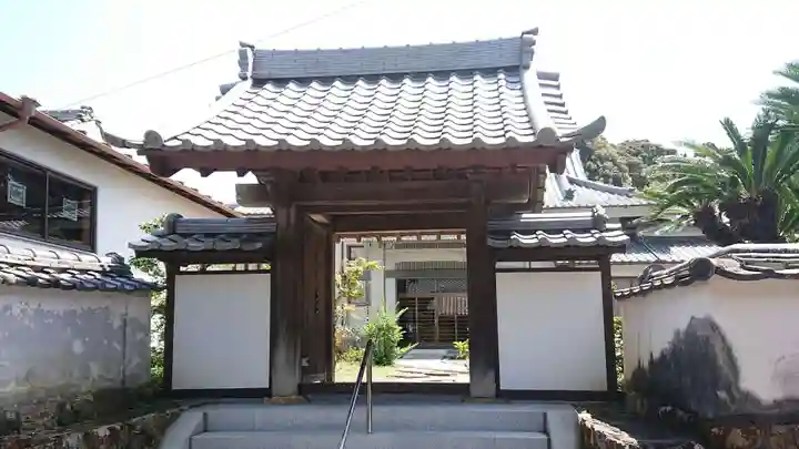 妙立寺の山門・神門
