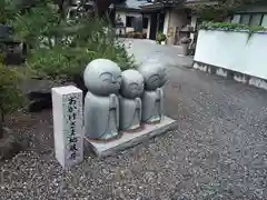 桃岳院の地蔵