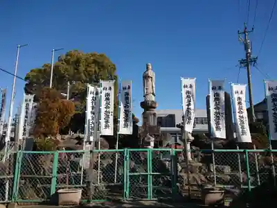 役ノ行者神変大菩薩と延命地蔵菩薩のその他建物