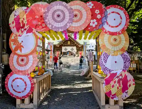 札幌諏訪神社の山門・神門