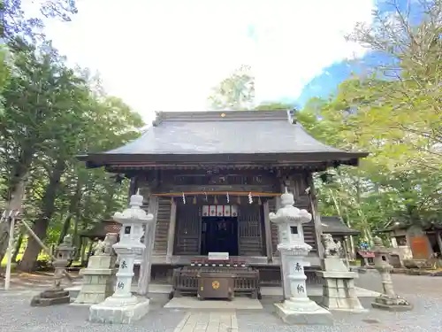 淺間神社（忍野八海）の末社・摂社