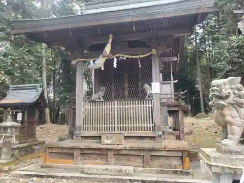 天皇神社の本殿