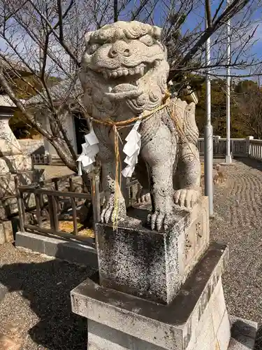 八幡神社の狛犬