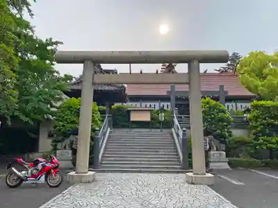 高﨑神社の鳥居