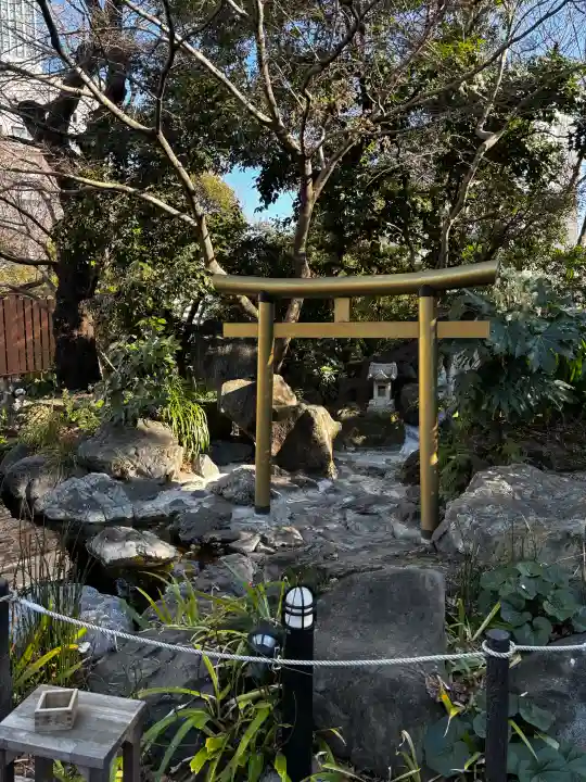 愛宕神社の{uncategorized: "未分類", other: "その他", undefined: "問題あり", building: "その他建物", grave: "お墓", sacred_gate: "鳥居", guardian: "狛犬", statue: "像", buddha: "仏像", history: "歴史", nature: "自然", garden: "庭園", animal: "動物", pagoda: "塔", temizu: "手水舎", mountain_gate: "山門・神門", sanctuary: "本殿・本堂", subordinate: "末社・摂社", art: "芸術", scenery: "景色", jizo: "地蔵", ema: "絵馬", goshuin: "御朱印", omikuji: "おみくじ", items: "授与品その他", amulet: "お守り", goshuincho: "御朱印帳", eats: "食事", festival: "お祭り", votive_dance: "神楽", shichigosan: "七五三参", wedding: "結婚式", experience: "体験その他", initially: "初詣", around: "周辺", anti_infection: "感染症対策"}