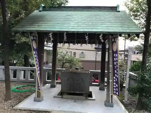 代田八幡神社の手水舎