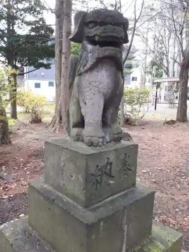 北広島市総鎮守　廣島神社の狛犬