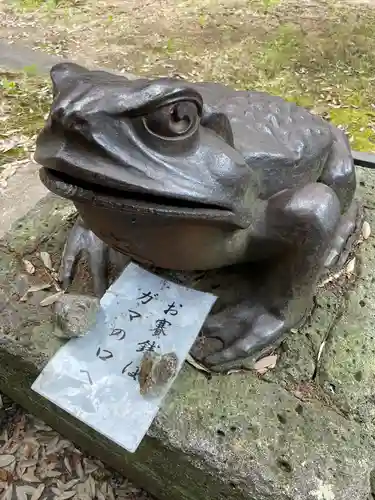 城内稲荷神社の像