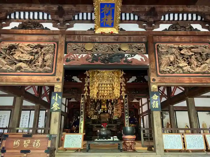 雲洞庵の本殿・本堂