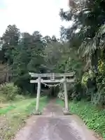 諏訪神社の鳥居