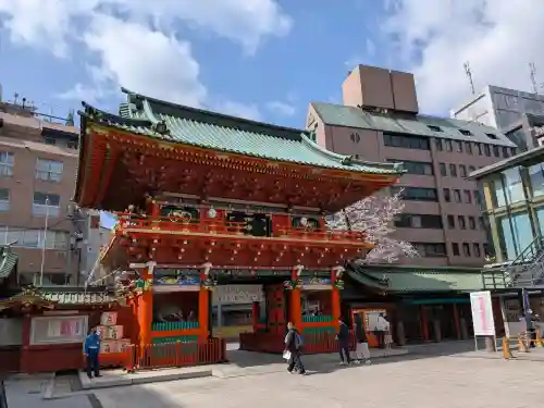 神田神社（神田明神）の{uncategorized: "未分類", other: "その他", undefined: "問題あり", building: "その他建物", grave: "お墓", sacred_gate: "鳥居", guardian: "狛犬", statue: "像", buddha: "仏像", history: "歴史", nature: "自然", garden: "庭園", animal: "動物", pagoda: "塔", temizu: "手水舎", mountain_gate: "山門・神門", sanctuary: "本殿・本堂", subordinate: "末社・摂社", art: "芸術", scenery: "景色", jizo: "地蔵", ema: "絵馬", goshuin: "御朱印", omikuji: "おみくじ", items: "授与品その他", amulet: "お守り", goshuincho: "御朱印帳", eats: "食事", festival: "お祭り", votive_dance: "神楽", shichigosan: "七五三参", wedding: "結婚式", experience: "体験その他", initially: "初詣", around: "周辺", anti_infection: "感染症対策"}