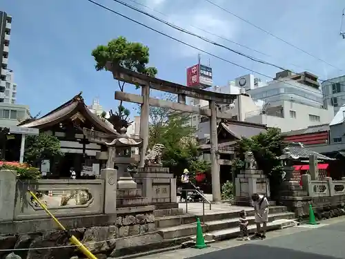 三輪神社の鳥居