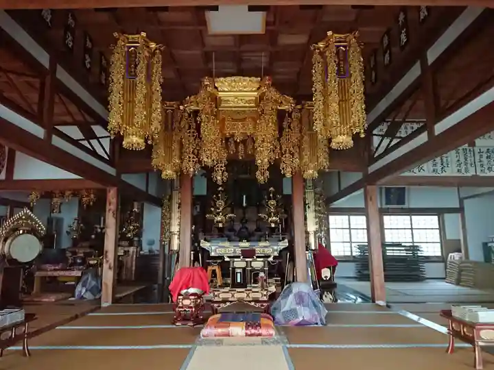 徳合院の本殿・本堂