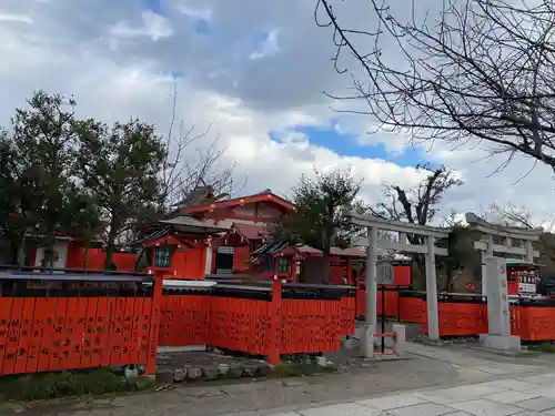 車折神社の末社