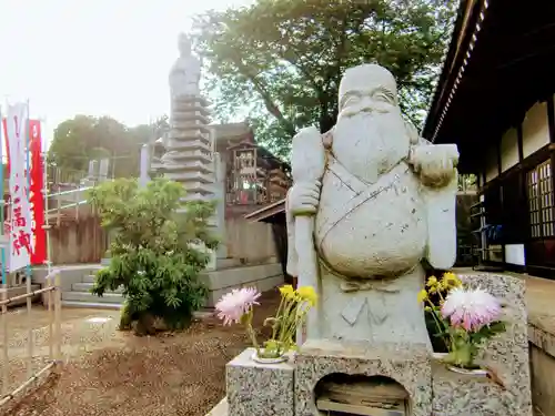 仏法寺の像