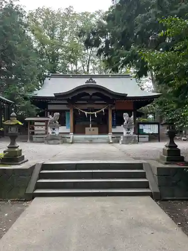 諏訪神社の本殿・本堂