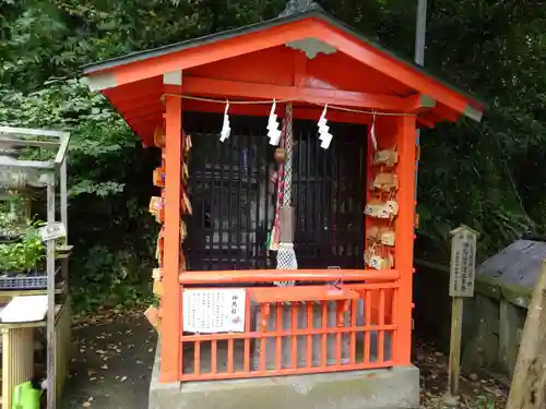 海南神社の末社