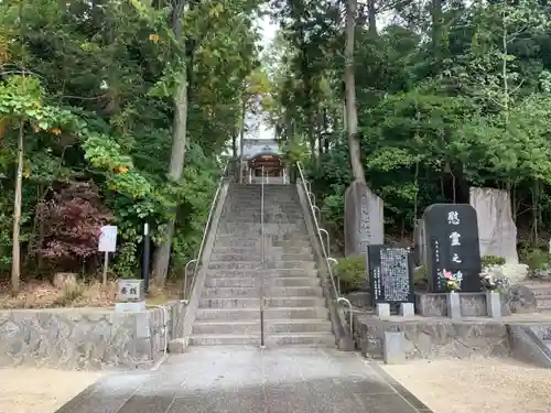 景行天皇社のその他建物