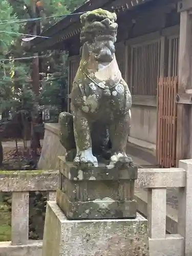 彌彦神社の狛犬