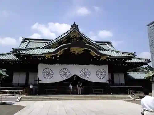 靖國神社の本殿・本堂