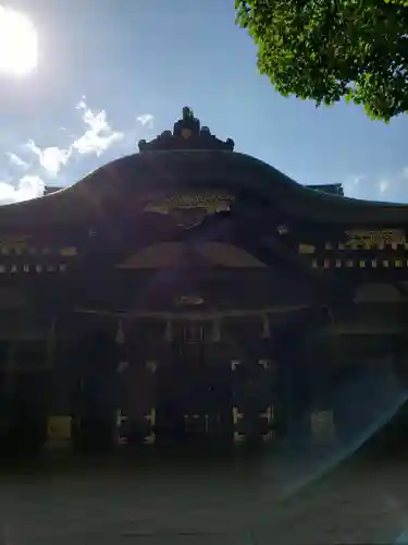 穴八幡宮の本殿・本堂