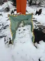 湯倉神社の{uncategorized: "未分類", other: "その他", undefined: "問題あり", building: "その他建物", grave: "お墓", sacred_gate: "鳥居", guardian: "狛犬", statue: "像", buddha: "仏像", history: "歴史", nature: "自然", garden: "庭園", animal: "動物", pagoda: "塔", temizu: "手水舎", mountain_gate: "山門・神門", sanctuary: "本殿・本堂", subordinate: "末社・摂社", art: "芸術", scenery: "景色", jizo: "地蔵", ema: "絵馬", goshuin: "御朱印", omikuji: "おみくじ", items: "授与品その他", amulet: "お守り", goshuincho: "御朱印帳", eats: "食事", festival: "お祭り", votive_dance: "神楽", shichigosan: "七五三参", wedding: "結婚式", experience: "体験その他", initially: "初詣", around: "周辺", anti_infection: "感染症対策"}