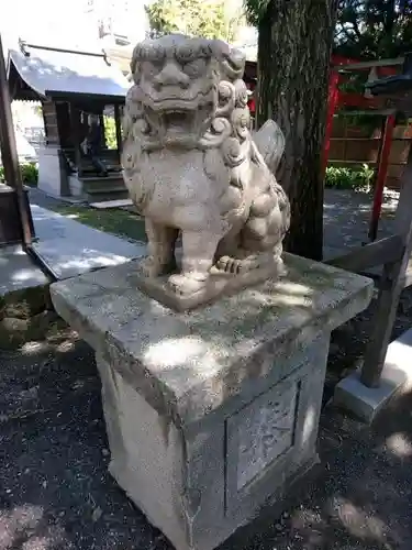 千勝浅間神社の狛犬