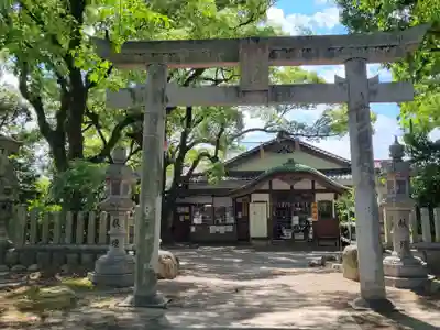 漆部神社の鳥居