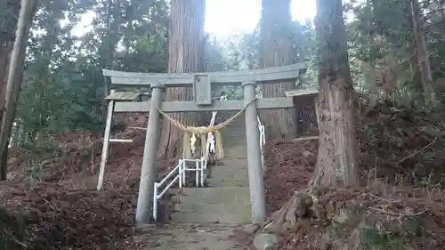 八幡神社の鳥居