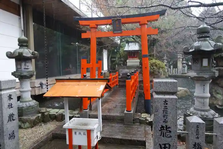 射楯兵主神社の末社・摂社