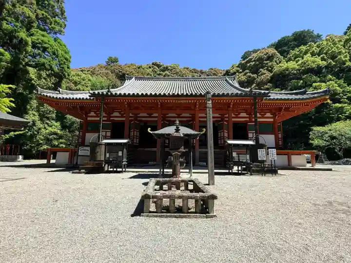 観心寺の{uncategorized: "未分類", other: "その他", undefined: "問題あり", building: "その他建物", grave: "お墓", sacred_gate: "鳥居", guardian: "狛犬", statue: "像", buddha: "仏像", history: "歴史", nature: "自然", garden: "庭園", animal: "動物", pagoda: "塔", temizu: "手水舎", mountain_gate: "山門・神門", sanctuary: "本殿・本堂", subordinate: "末社・摂社", art: "芸術", scenery: "景色", jizo: "地蔵", ema: "絵馬", goshuin: "御朱印", omikuji: "おみくじ", items: "授与品その他", amulet: "お守り", goshuincho: "御朱印帳", eats: "食事", festival: "お祭り", votive_dance: "神楽", shichigosan: "七五三参", wedding: "結婚式", experience: "体験その他", initially: "初詣", around: "周辺", anti_infection: "感染症対策"}